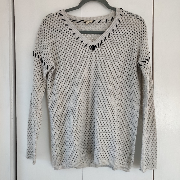 Project sweater in size S - Picture 1 of 5